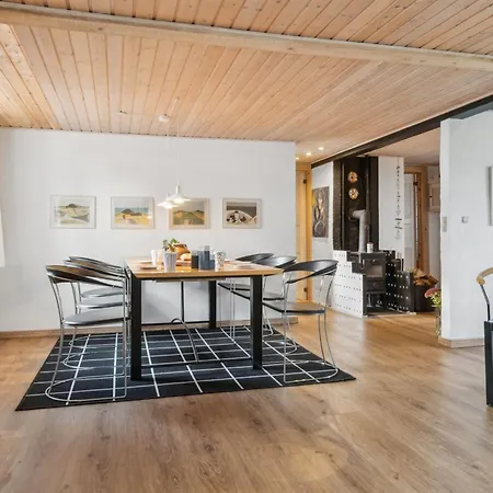 Gertina - 40m To The Fjord By Interhome Feriehus